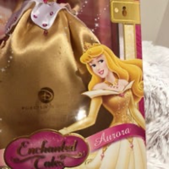 Disney Enchanted Tales Porcelain Collection Doll Aurora - Picture 7 of 7